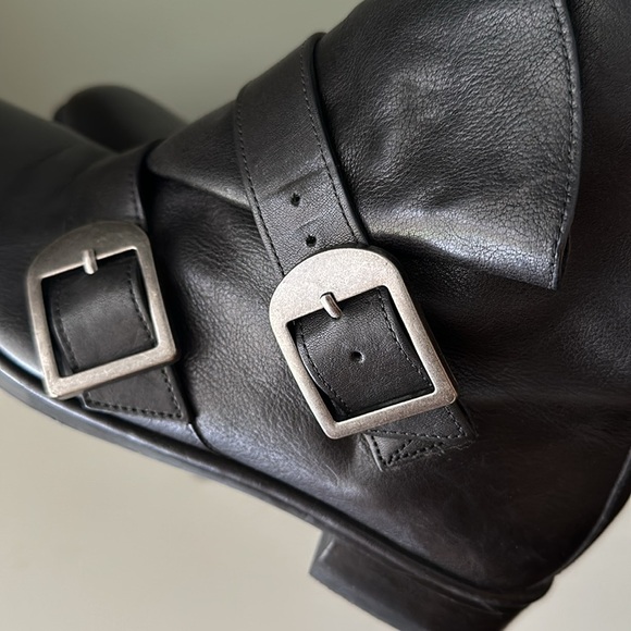 Via Spiga Booties Wrap Buckle Moto Biker Leather Block Heel Boot Fold Over Flaw - Picture 3 of 17